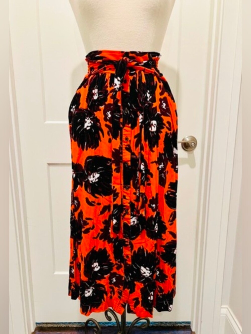 Target / a new day Orange Midi Skirt with Black Floral Print Size S - Picture 1 of 7
